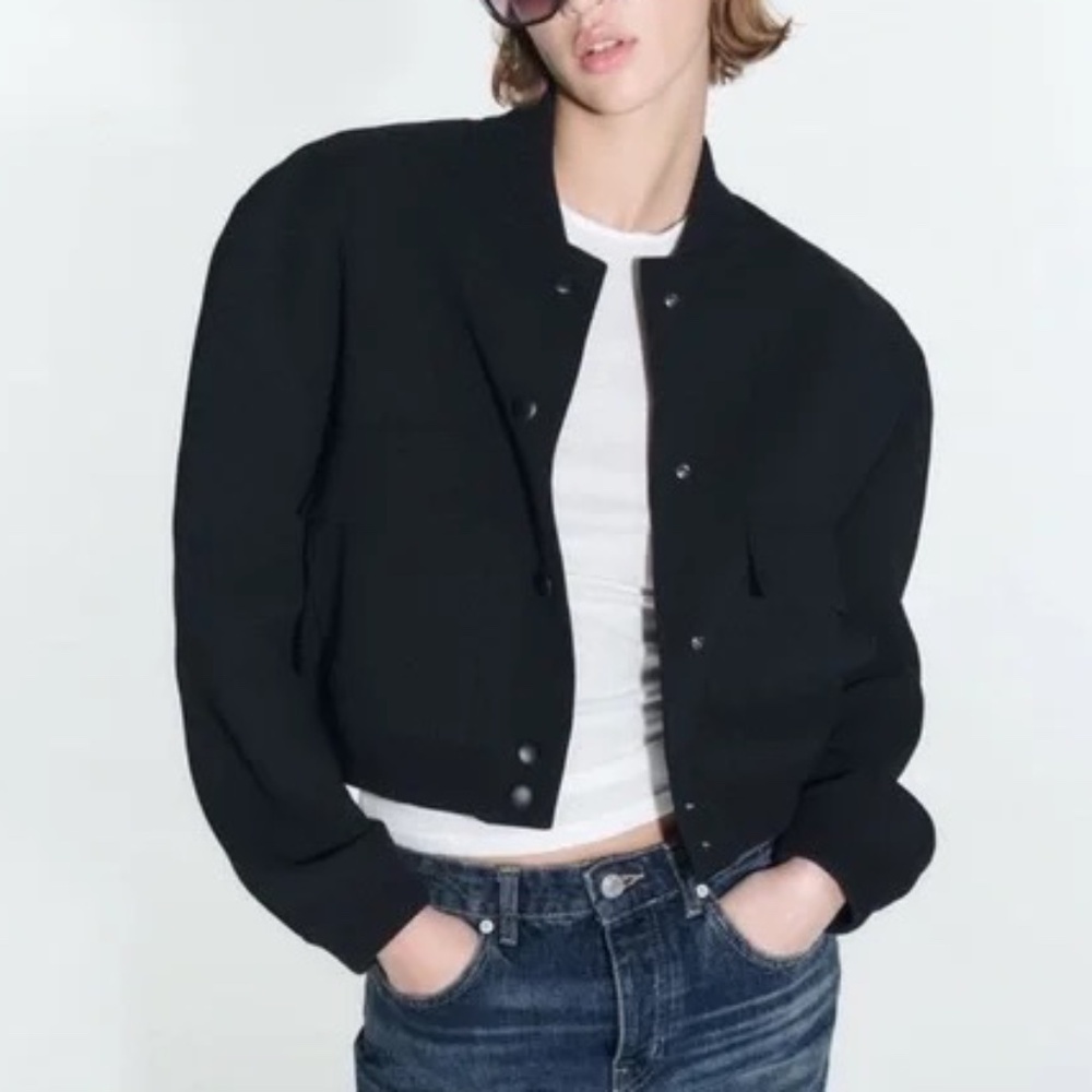 Zara Black Bomber Jacket Cropped Snap Front Size L